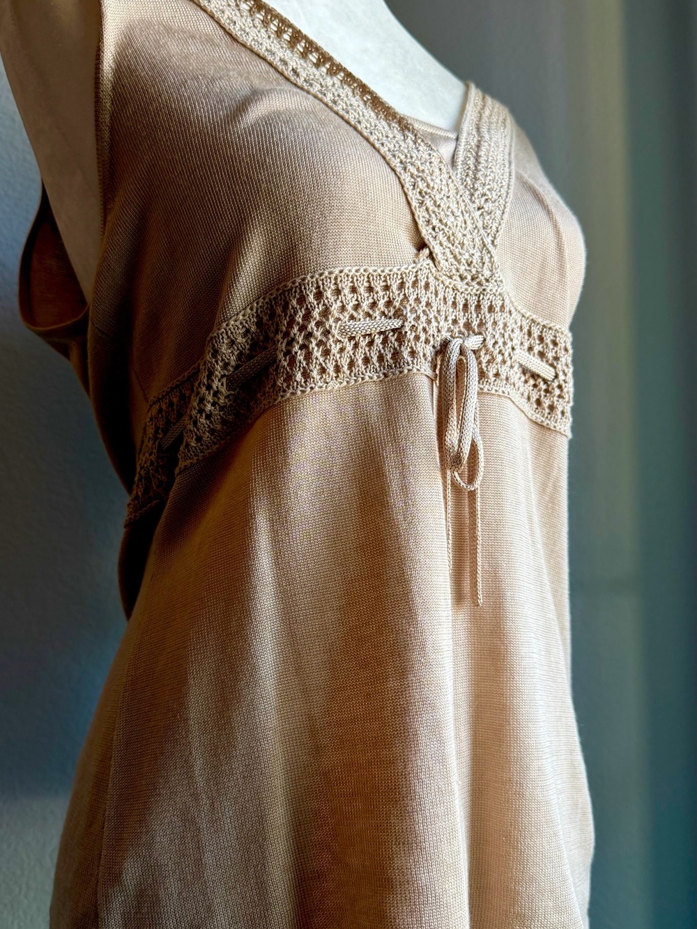 Axcess Liz Claiborne Crochet Knit Sweater Top Tie Waist Beige Oatmeal Size L - Picture 3 of 8